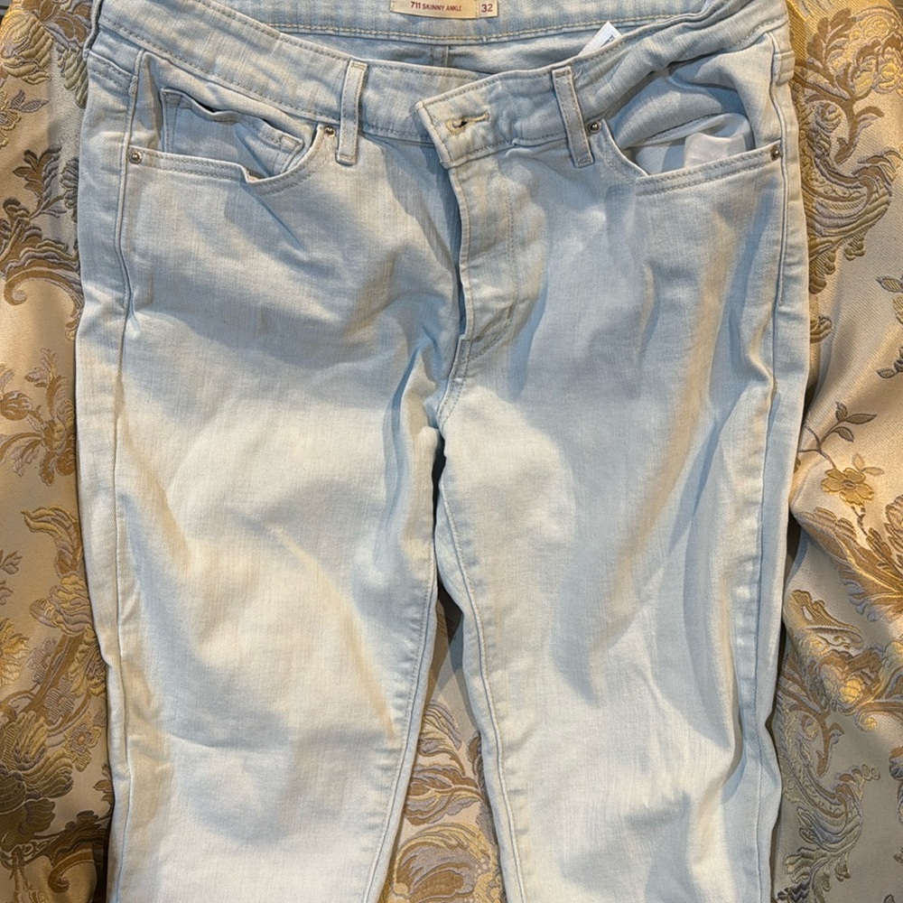 Women’s Jeans